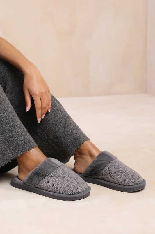 GREY WOVEN KNITTED TEDDY FAUX FUR SLIPPERS