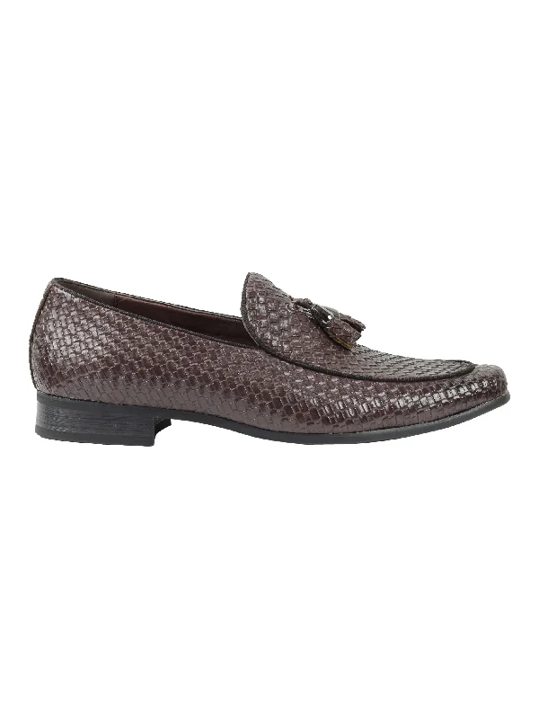 FAUX LEATHER TASSEL MOCCASIN LOAFERS IN COFFEE