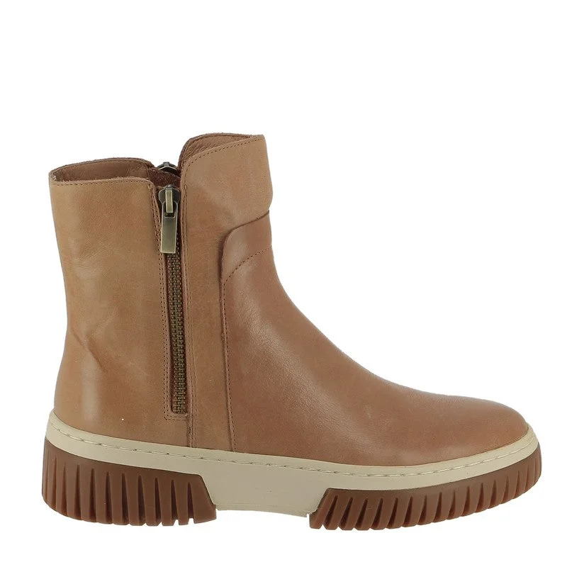 Django & Juliette Yeliza Tan Ankle Boot