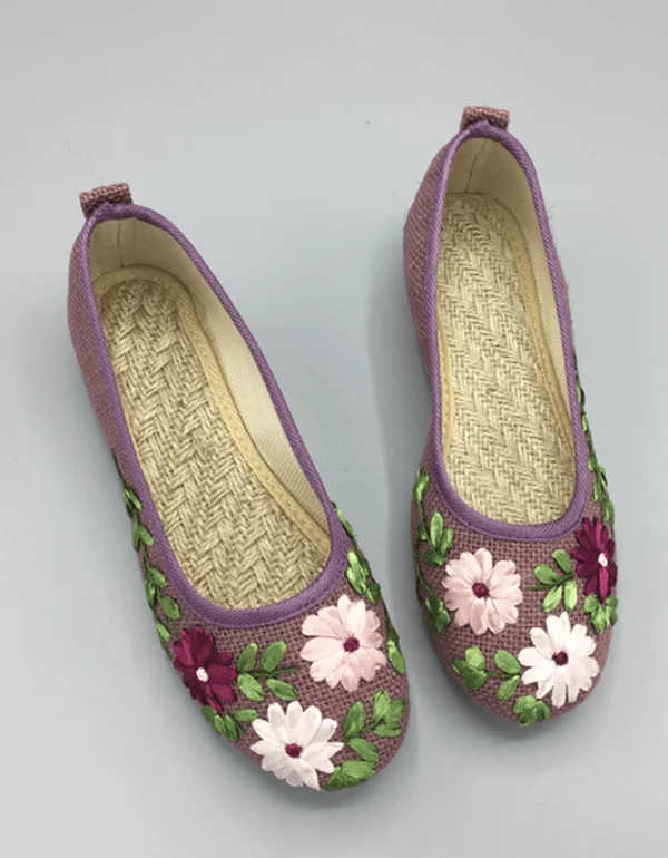 Ethnic Style Embroidered Linen Shoes