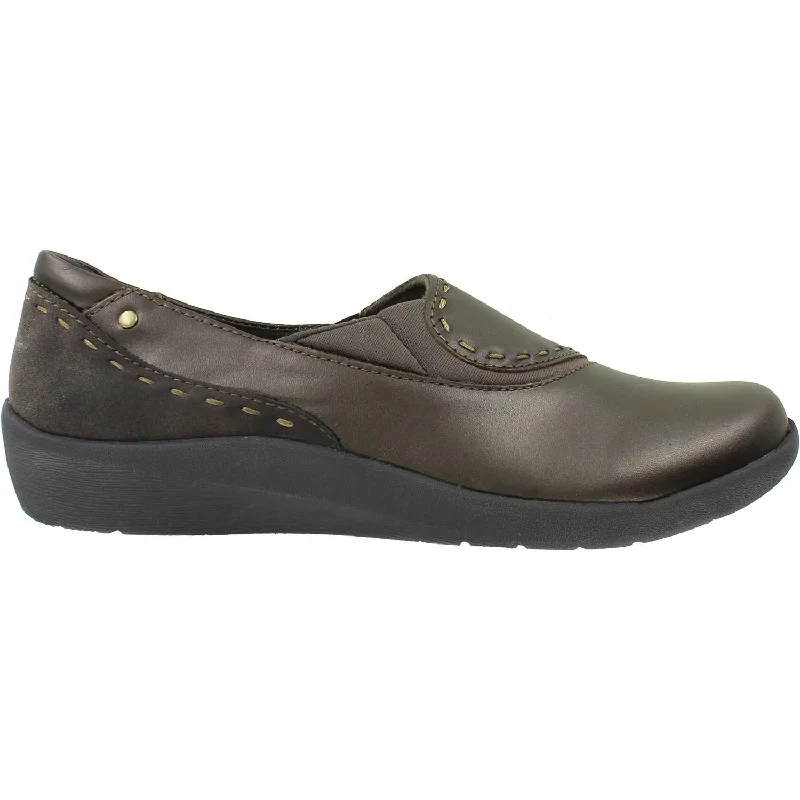 Women's Earth Leona Metal Alloy Leather